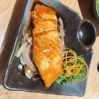 Ichiban Sushi - Sushi Bars Near Me - Edina, Minnesota