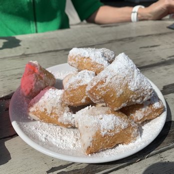 Noble Wave - Beignets - Cajun/Creole Near Me - Salem, Oregon
