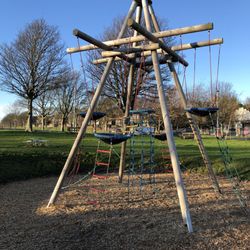 Magdalen Green