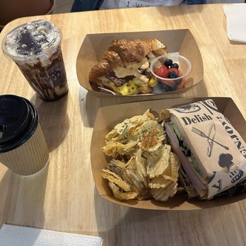 Cafe Frida - Coffee & Tea Near Me - Garland, Texas