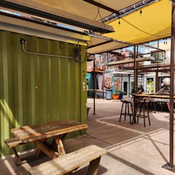 Santa Fe Brewing Company- Albuquerque Taproom - Outside seating