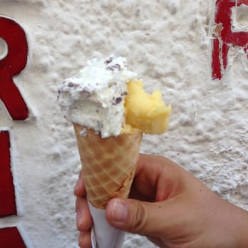 Buonocore - Stracciatella e mango - Italian Near Me - Capri, NA Buonocore - Stracciatella e mango - Italian Near Me - Capri, NA