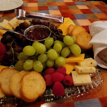 Texas - Large cheese and fruit plate - Steakhouses Near Me - Richardson, Texas Texas - Large cheese and fruit plate - Steakhouses Near Me - Richardson, Texas