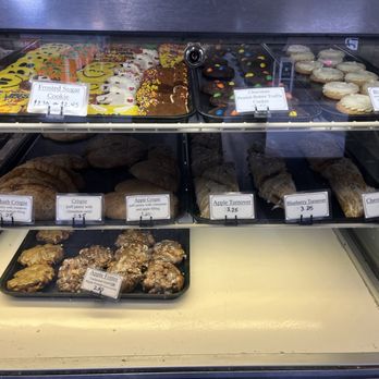 Sarah Jane's Bakery - Bakeries Near Me - Minneapolis, Minnesota