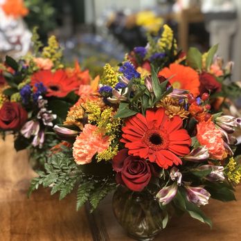 Designs By Don - Florists Near Me - Wilmington, Massachusetts
