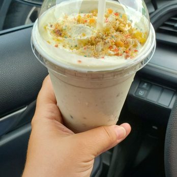 Big Buns - Lucky Lucky Cereal Milkshake - Burgers Near Me - Reston, Virginia Big Buns - Lucky Lucky Cereal Milkshake - Burgers Near Me - Reston, Virginia