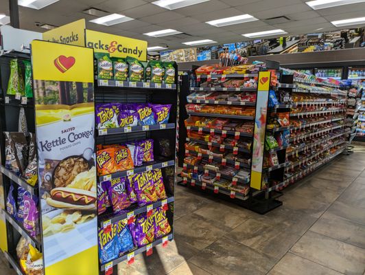Love's Travel Stop by null