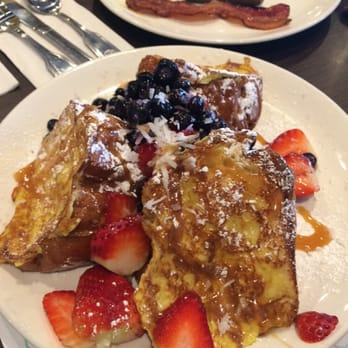 Broken Yolk Cafe - Breakfast & Brunch Near Me - Orange, California