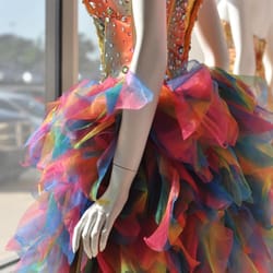 Town & Country Fashions - Prom/homecoming dress