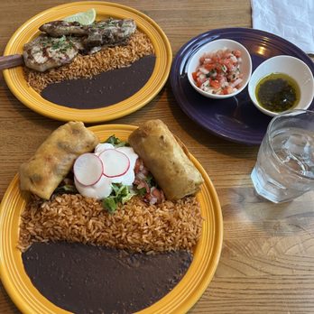 Lola's Mexican Restaurant - Mexican Near Me - Brooklyn, New York