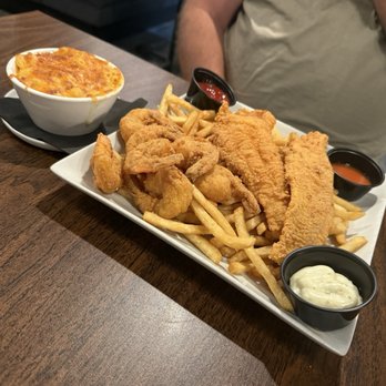 AmericanSoul Kitchen & Bar - Catfish and shrimp with Mac And Cheese - Soul Food Near Me - Meriden, Connecticut