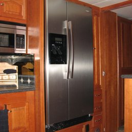 New Whirlpool fridge replaced by Brannon and his crew in 2010. New Whirlpool fridge replaced by Brannon and his crew in 2010.