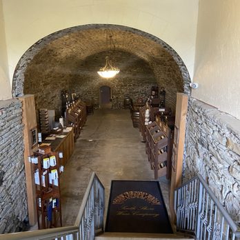 South Shore Wine - Wineries Near Me - North East, Pennsylvania South Shore Wine - Wineries Near Me - North East, Pennsylvania