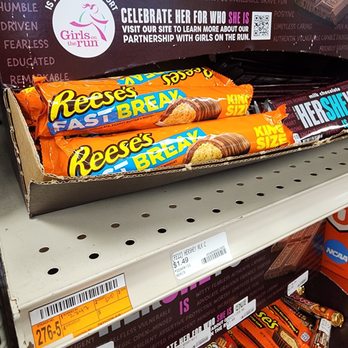 NEX Mini Mart - a variety of candy bars - Convenience Stores Near Me - San Diego, California NEX Mini Mart - a variety of candy bars - Convenience Stores Near Me - San Diego, California