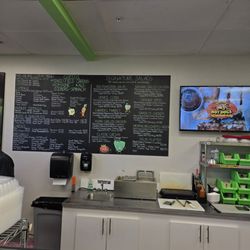 Mad Salads - Menu