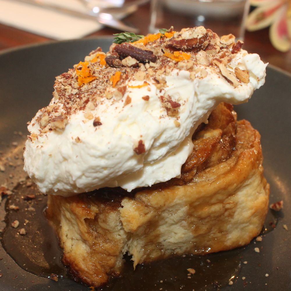 Stationæry - Cinnamon Roll 10/10 (off menu?) - Coffee & Tea Near Me - Carmel-by-the-Sea, California Stationæry - Cinnamon Roll 10/10 (off menu?) - Coffee & Tea Near Me - Carmel-by-the-Sea, California
