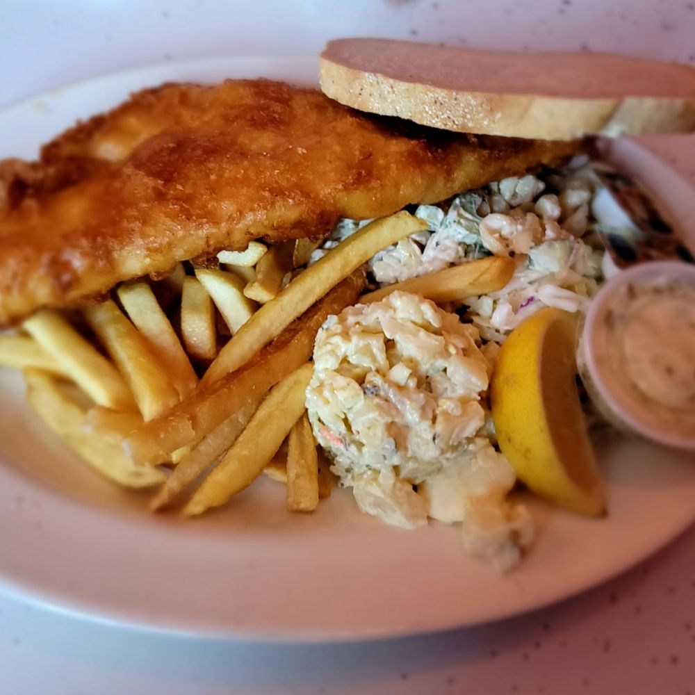 Bellevue Hotel - Bellevue Hotel, Friday Fish Fry - American Near Me - Buffalo, New York Bellevue Hotel - Bellevue Hotel, Friday Fish Fry - American Near Me - Buffalo, New York
