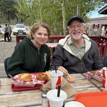 Burger Barn - Burgers, fries and shakes! - Burgers Near Me - Panguitch, Utah Burger Barn - Burgers, fries and shakes! - Burgers Near Me - Panguitch, Utah