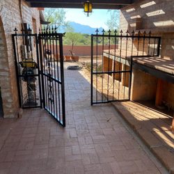 Pima Fence & Wall - Back yard entry gate between home and casita.