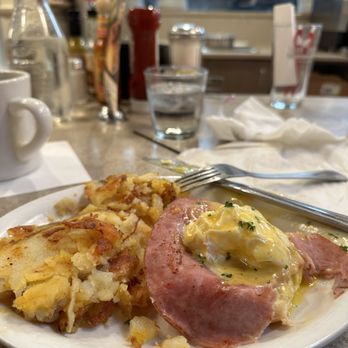 Silver Grill Cafe - Half order of Eggs Benedict is heavenly. - Breakfast & Brunch Near Me - Fort Collins, Colorado Silver Grill Cafe - Half order of Eggs Benedict is heavenly. - Breakfast & Brunch Near Me - Fort Collins, Colorado