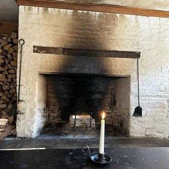 Stissing House - In colder months this will just make enjoying the sitting room that much cozier - Bars Near Me - Pine Plains, New York Stissing House - In colder months this will just make enjoying the sitting room that much cozier - Bars Near Me - Pine Plains, New York