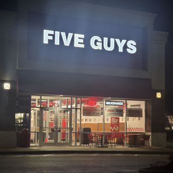 Five Guys - Front of building - Burgers Near Me - Fenton, Missouri