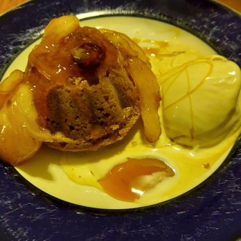 Trey Griffith - Spice cake, Gelato caramel apple sauce - Personal Chefs Near Me