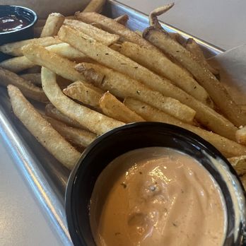 Kasa Restaurant & Taphouse - Fries - Cocktail Bars Near Me - Spokane, Washington Kasa Restaurant & Taphouse - Fries - Cocktail Bars Near Me - Spokane, Washington