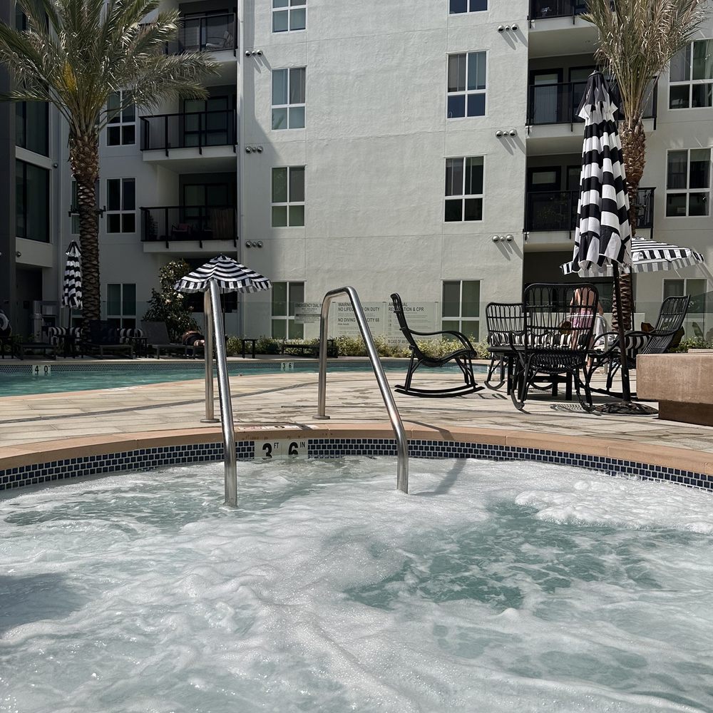 Hot tub