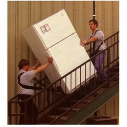 PACKwell Moving Supplies - Shoulder Dolly on stairs