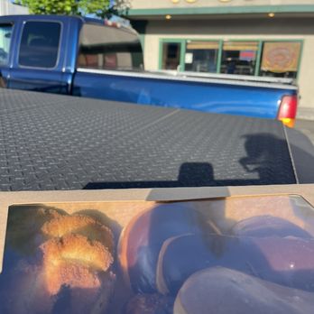 Fluffy's Donuts To Go - Good way to start the day - Donuts Near Me - Spokane, Washington