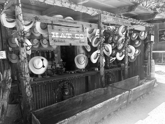 Luckenbach by null