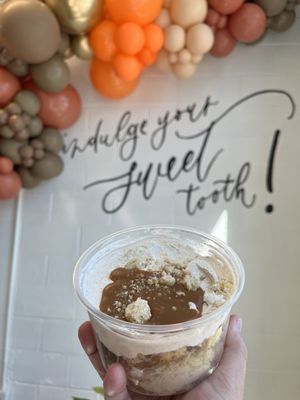 Swank Desserts by null