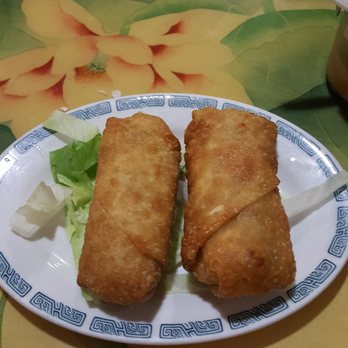 Oriental Triangle Chinese - Plump egg rolls - Chinese Near Me - New Orleans, Louisiana Oriental Triangle Chinese - Plump egg rolls - Chinese Near Me - New Orleans, Louisiana