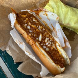 Chuck Wagon - Chili Cheese Dog