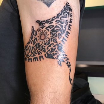 Thunderbolt Tattoo - Tattoo Near Me - Atlanta, Georgia Thunderbolt Tattoo - Tattoo Near Me - Atlanta, Georgia