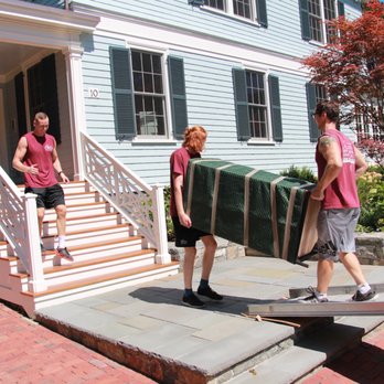 Gentle Giant Moving - Movers Near Me - Hudson, New Hampshire Gentle Giant Moving - Movers Near Me - Hudson, New Hampshire
