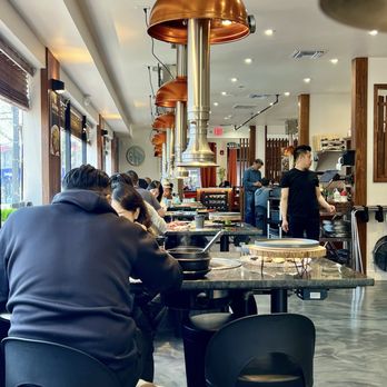 Q Grill - Inside - Seafood Near Me - Fort Lee, New Jersey