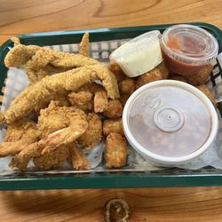 Linda's Chicken & Fish - Chicken and shrimp combo w/ baked beans and tots.