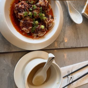 Supreme Dumplings - Spicy wonton - Shanghainese Near Me - Kirkland, Washington