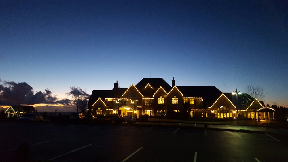 THE CHRISTMAS LIGHT PROS 11 Photos Seattle, Washington Holiday