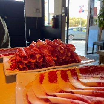 Boiling Hot Pot - Wagyu (bigger slices) and house special beef (curled) - Hot Pot Near Me - San Francisco, California Boiling Hot Pot - Wagyu (bigger slices) and house special beef (curled) - Hot Pot Near Me - San Francisco, California