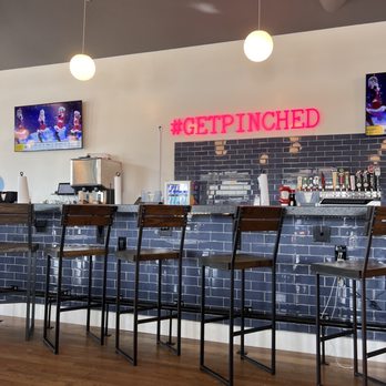 PINCHY'S LOBSTER & RAWBAR - Updated November 2025 - 328 Photos