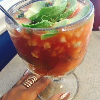 Mariscos Puerto Angel - Mexican Near Me - Van Nuys, California