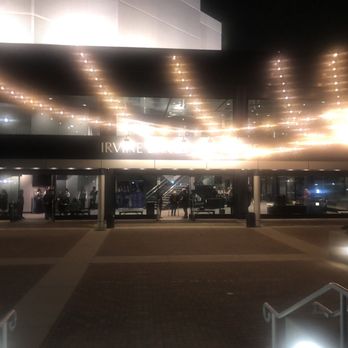 Irvine Barclay Theatre - Barclay theatre by night - Performing Arts Near Me - Irvine, California Irvine Barclay Theatre - Barclay theatre by night - Performing Arts Near Me - Irvine, California