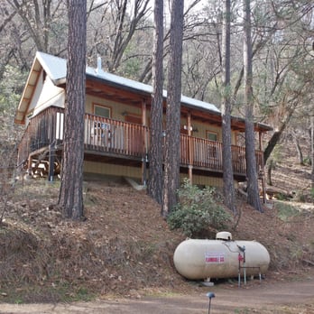 Yosemite Bug Rustic Mountain Resort - One of the many lodges at Yosemite Bug. This is buffalo. Shared bath, single queen bed ;) - Resorts Near Me - Midpines, California Yosemite Bug Rustic Mountain Resort - One of the many lodges at Yosemite Bug. This is buffalo. Shared bath, single queen bed ;) - Resorts Near Me - Midpines, California
