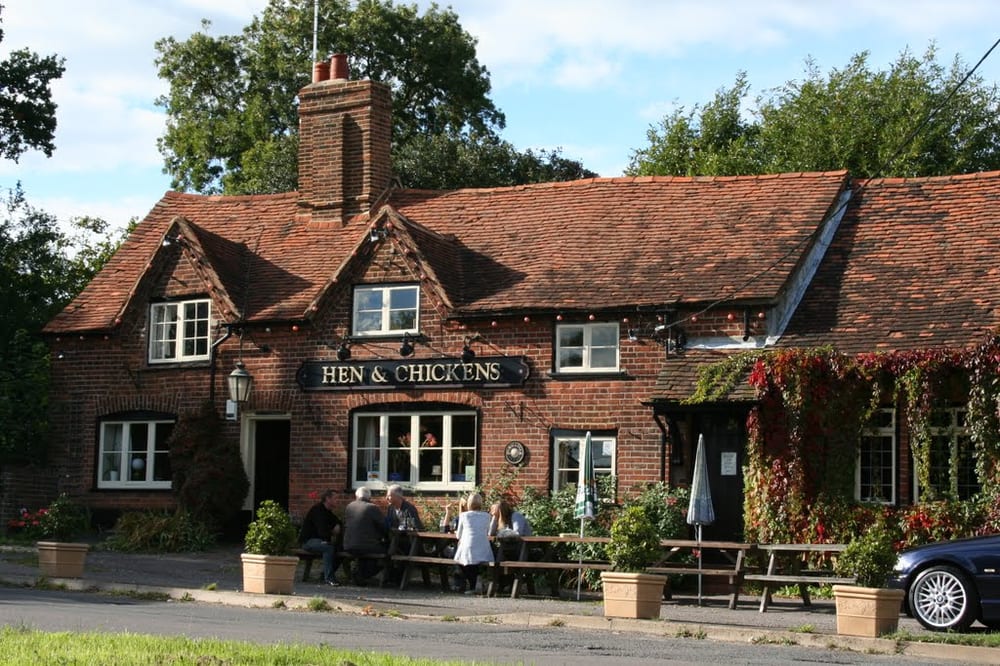 HEN & CHICKENS INN Updated October 2024 119 Botley Road, Chesham, Buckinghamshire, United