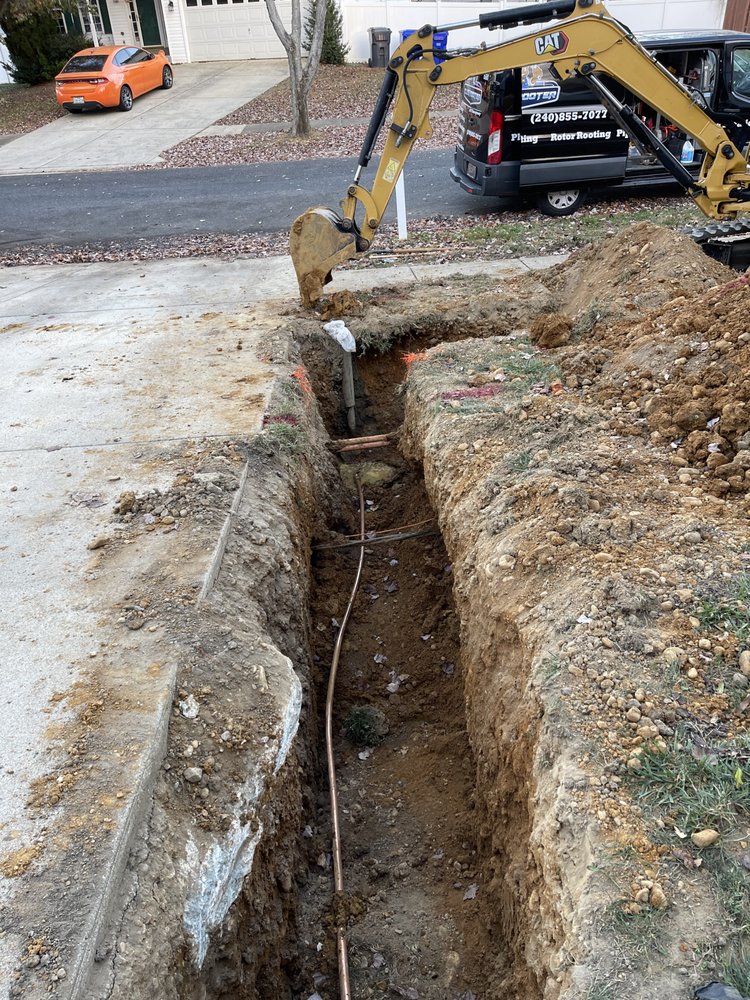 Slide of Clogrooter Services