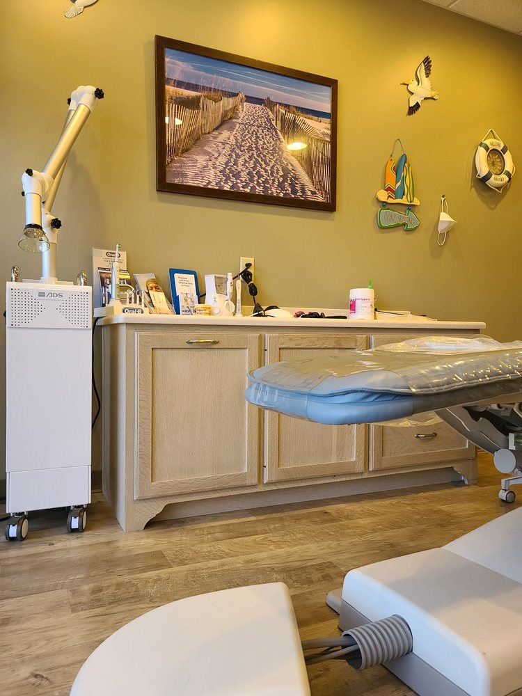 PAXTON FAMILY DENTAL Updated September 2024 19 Photos & 11 Reviews 5690 Allentown Blvd