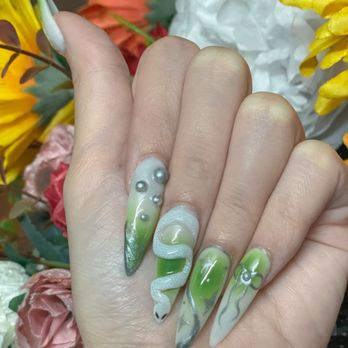 Luxe Nail Bar - Nail Salons Near Me - Victorville, California Luxe Nail Bar - Nail Salons Near Me - Victorville, California